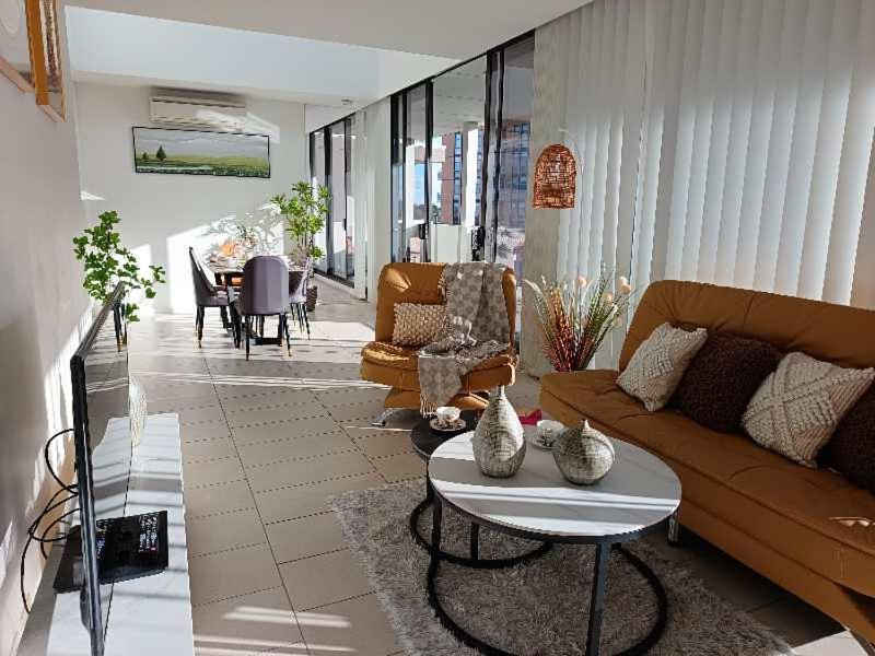 Luxury 2bedrooms Near Olympic Park Cbd Sydney