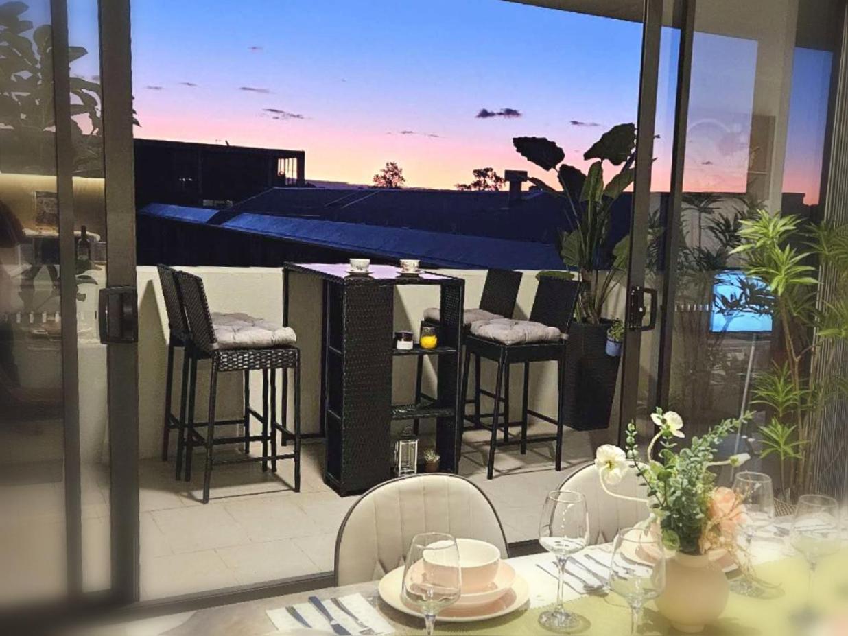 Apartment Luxury 2bedrooms Near Olympic Park Cbd Sydney